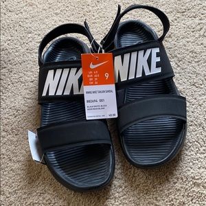 womens nike tanjun sandal